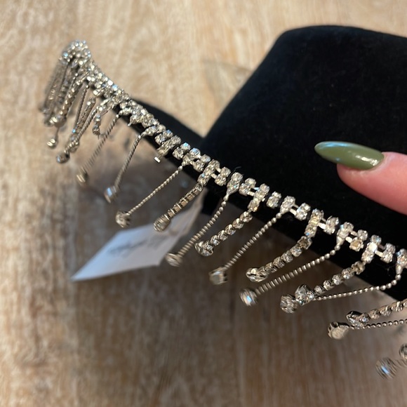 DOLLY BLACK COWBOY
FRINGE HAT - Picture 8 of 10